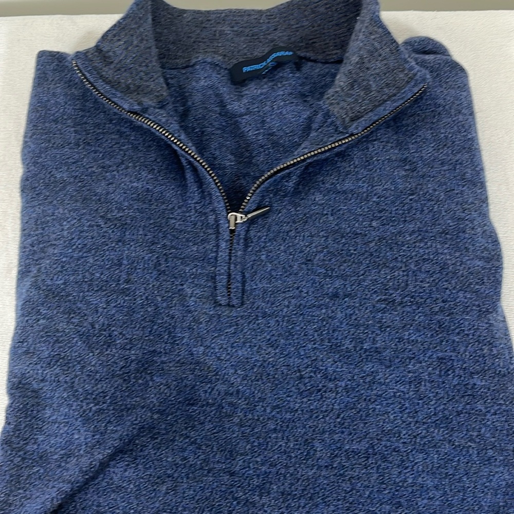 Patrick Assaraf Navy Blue 1/4 Zip Sweater. Size is Medium. Excellent used cond